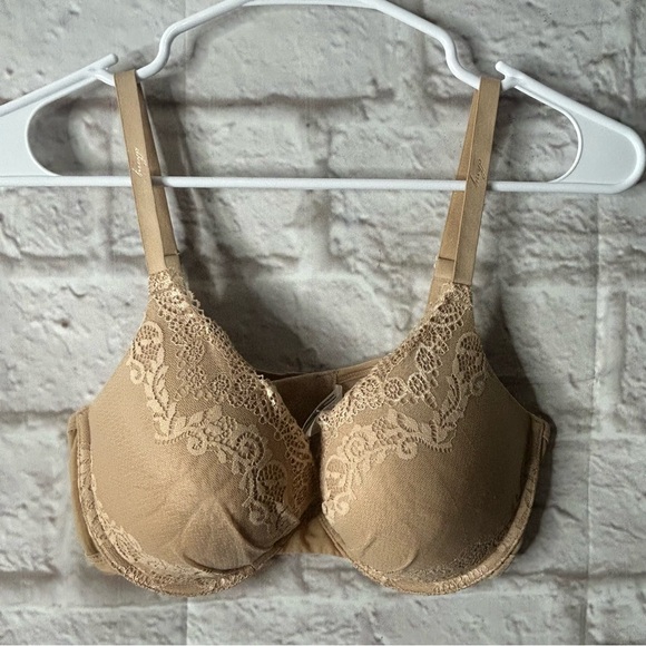 DKNY Push Up Underwire Bra Size 34D‎ - Picture 1 of 3